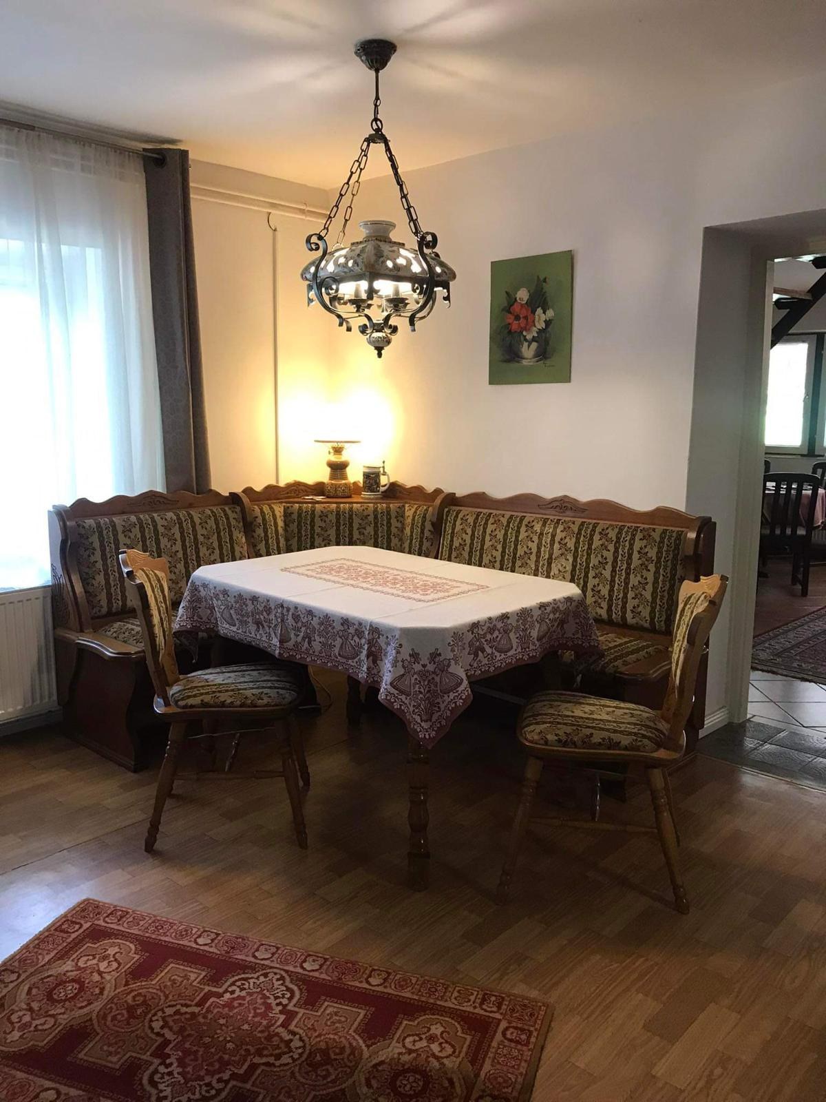 Essbereich mit Eckbank
